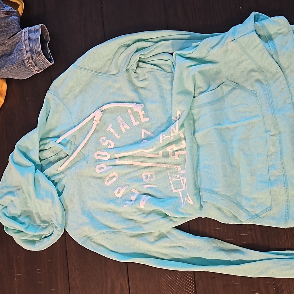 Aeropostal teal Size Small